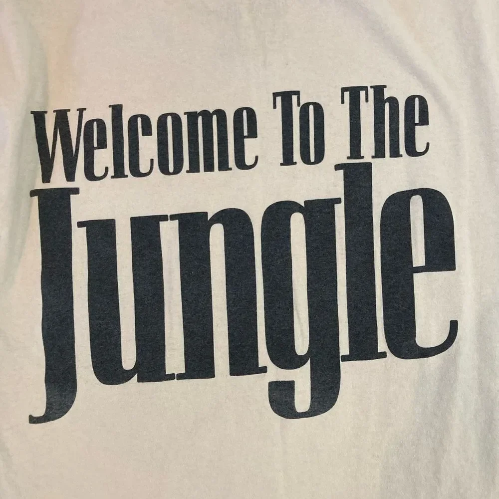 Guns N' Roses Tour 1988 Graphic Tee Welcome to the Jungle oversized